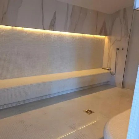 Beach Pool & Spa Langa Plaja Apartment Navodari