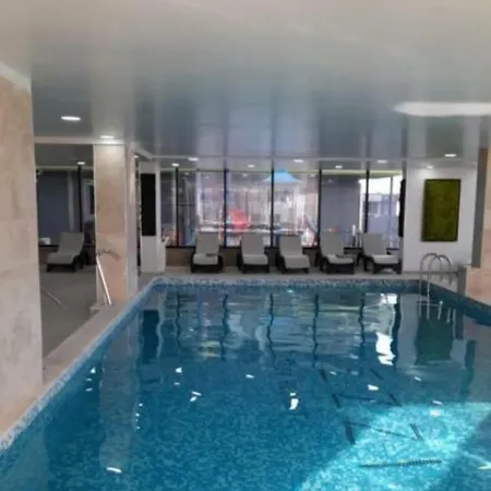 Beach Pool & Spa Langa Plaja Navodari