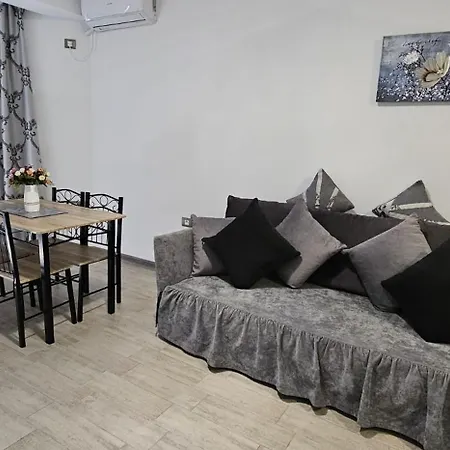 Beach Pool & Spa Langa Plaja Apartment Navodari